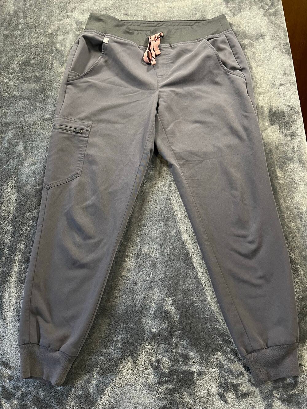 FIGS Zamora Jogger Scrub Pants Womens Small Cement Graphite Medical Cargo EUC